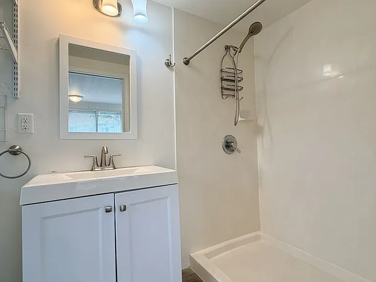 2013 Kakela Dr — Photo 19