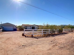 1076 N Grand Dr, Apache Junction, AZ 85120