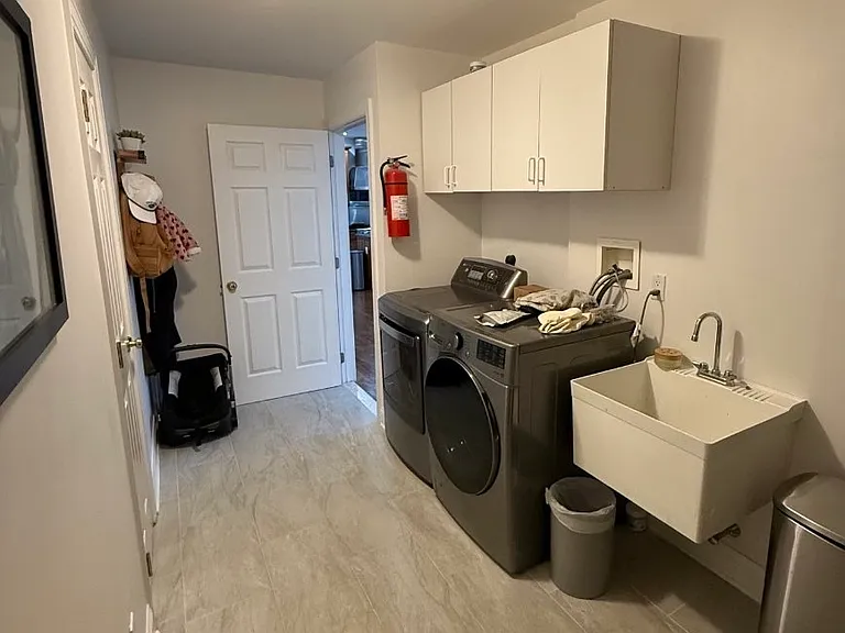 368 Hoyt St — Photo 33