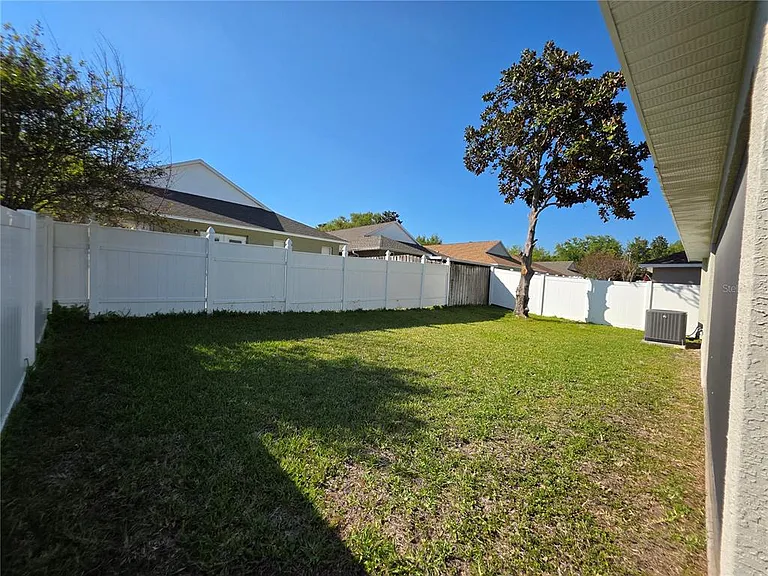 730 Straw Lake Dr — Photo 26