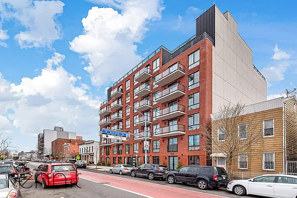 Rented by Rennit Inc. | media 26