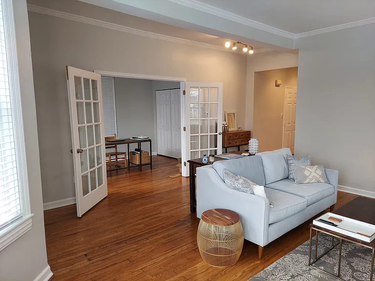 5800 Walnut St #2 — Photo 8