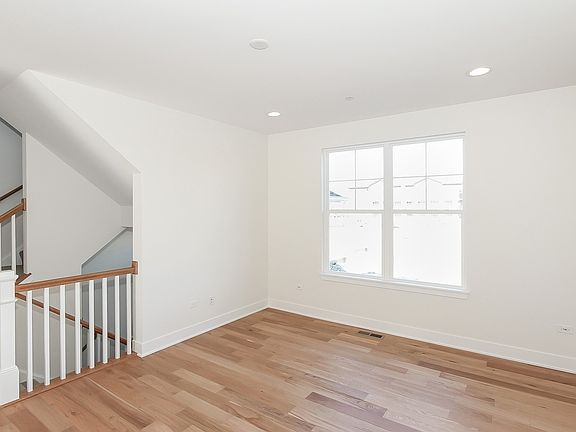 3rd image of 425 Filson St Lot 19.03