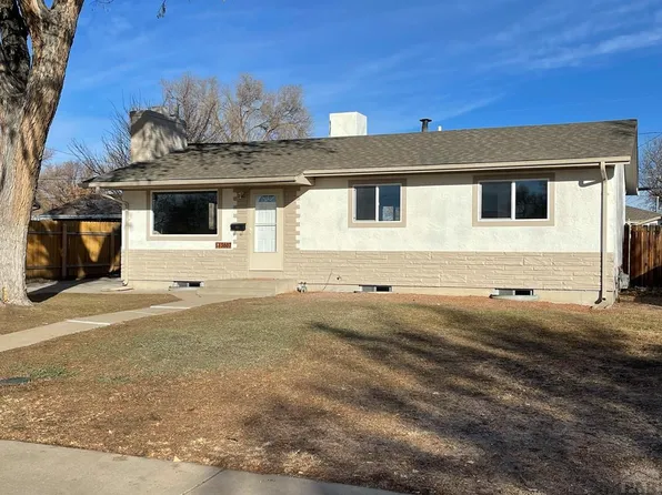 3607 Brookfield Ln, Pueblo, CO 81005