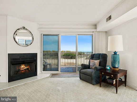 5th image of 8 75th St Unit 106