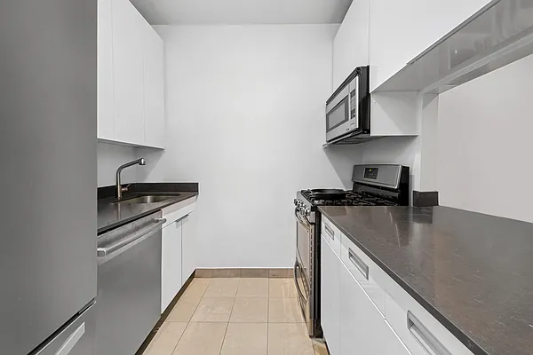 Rented by Compass | media 4