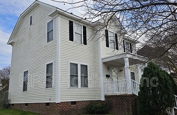3rd image of 820 Maltby Cres
