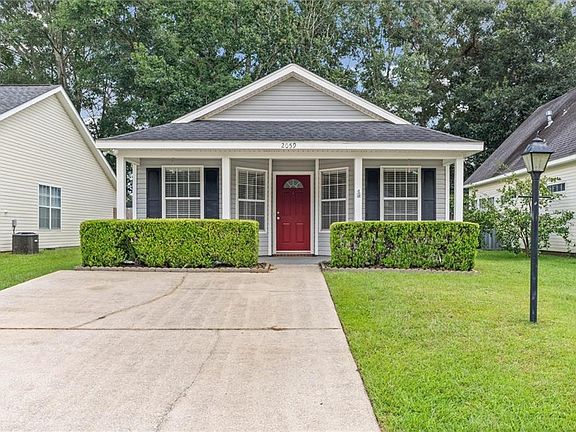 2nd image of 2059 Laurel Oak Ct