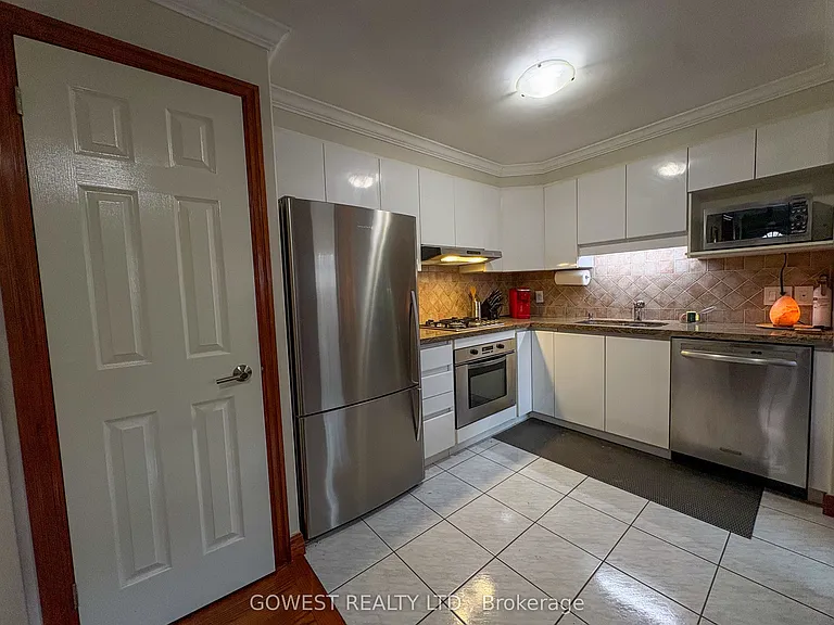 20 Glen Gordon Rd #5 — Photo 25