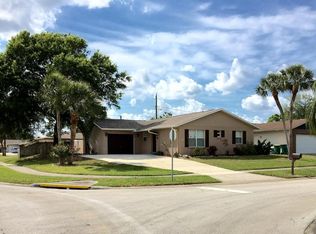 656 Ebony St, Melbourne, FL 32935