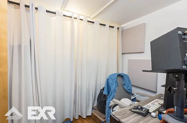Rented by EXR | media 6