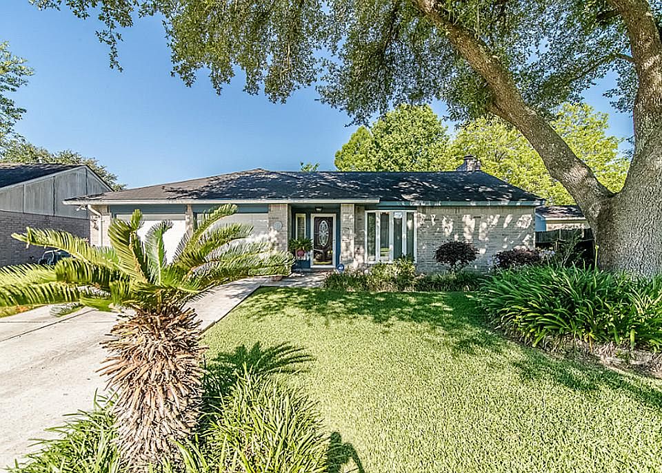1st image of 10010 Sagetrail Dr