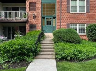 388 Drummers Ln #388, Wayne, PA 19087