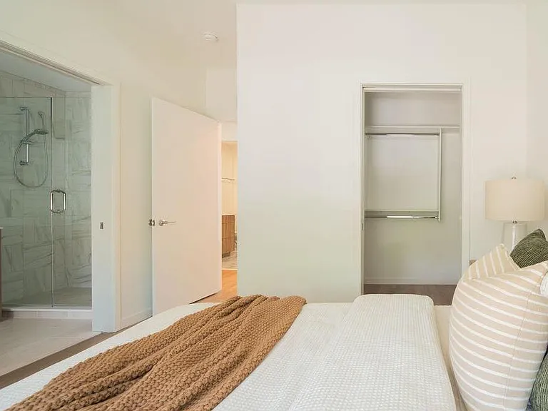 1 West Dr #10 — Photo 9