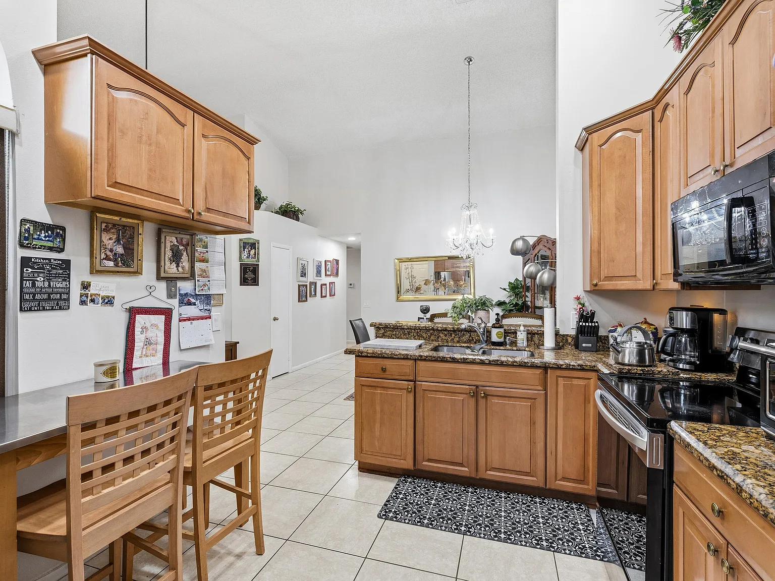 2 bed, 2.0 bath, 1261 sqft, $2,500 — Photo 4