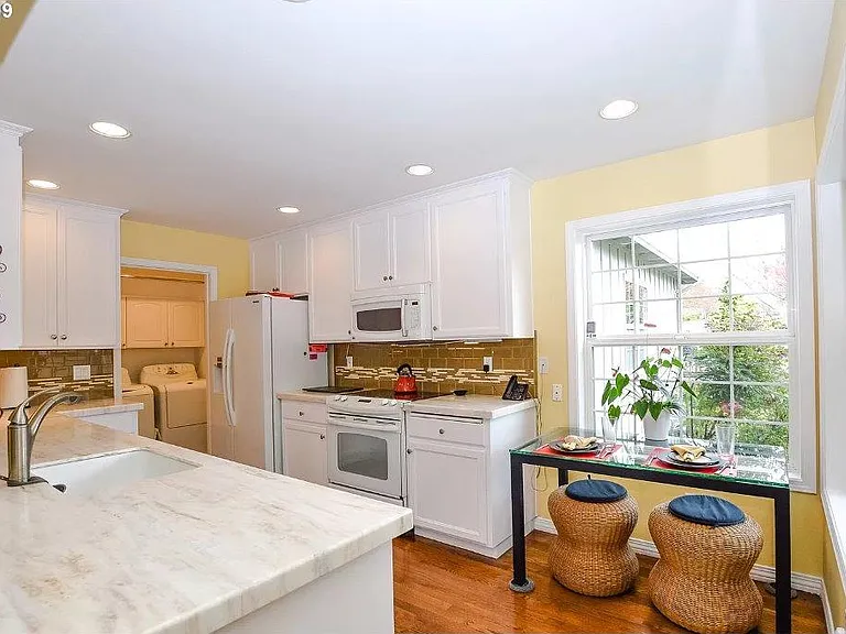 15384 NW Aberdeen Dr — Photo 11