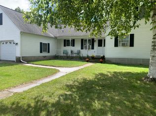 611 E Vernon St, Manchester, MI 48158