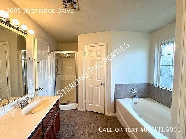 1005 Westridge Dr — Photo 25