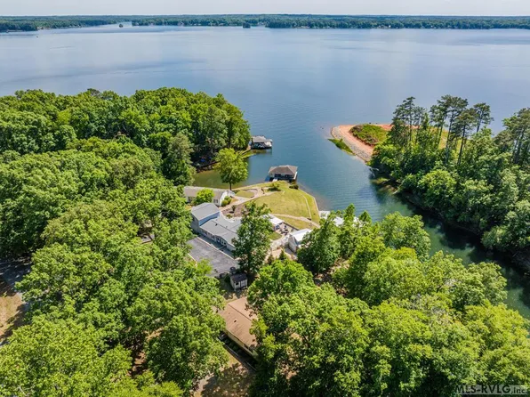 156 Redwood Dr, Littleton, NC 27850