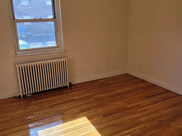 52A Glenwood Ave #A — Photo 9