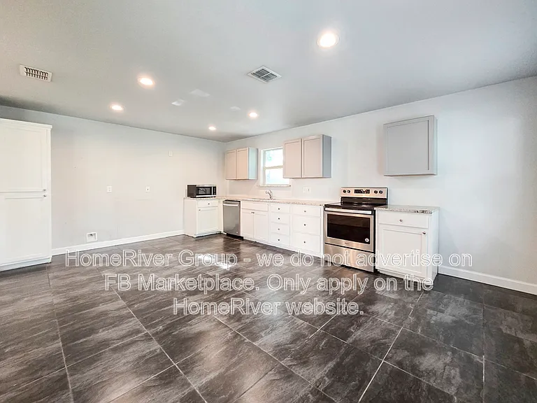 440 Pecan Dr — Photo 6