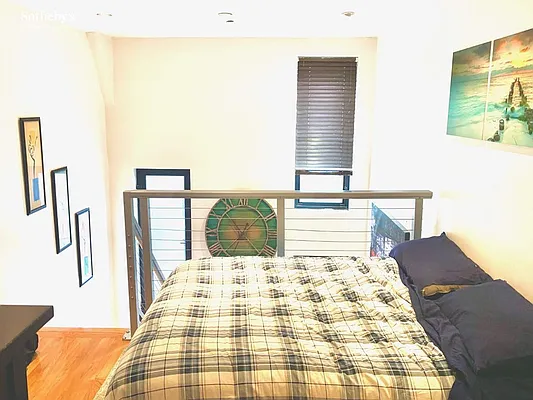 Rented by Sotheby's International Realty | media 35