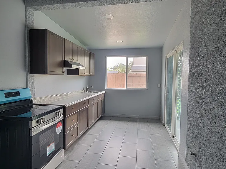 6003 Glen Rose Ave — Photo 16