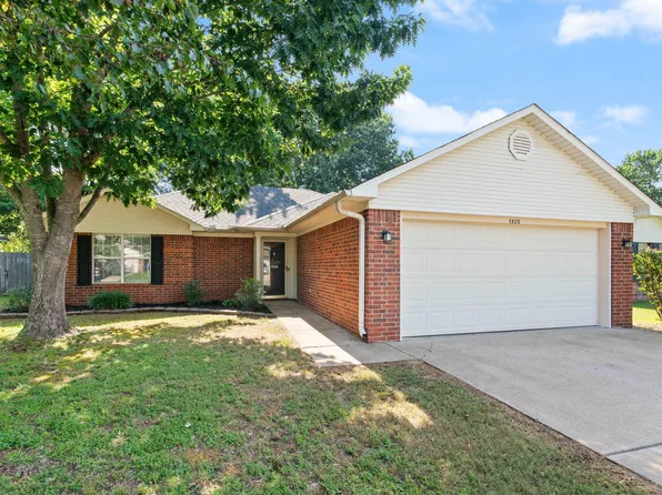1320 Arapaho Trl, Conway, AR 72034