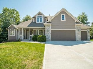 1137 Redwood Pl, Liberty, MO 64068