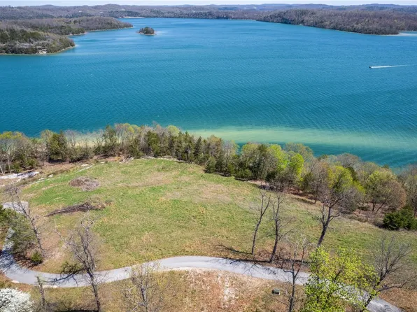 G Castleberry Way, Rogers, AR 72756