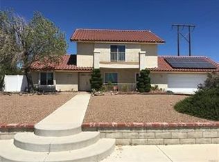 12315 Yorkshire Dr, Apple Valley, CA 92308