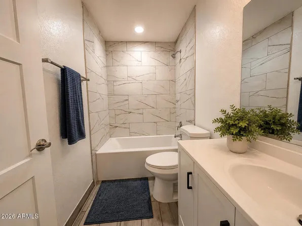 623 S Olive #1, Mesa, AZ 85204