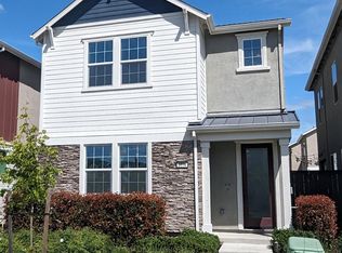 2716 Bathford St, Sacramento, CA 95833