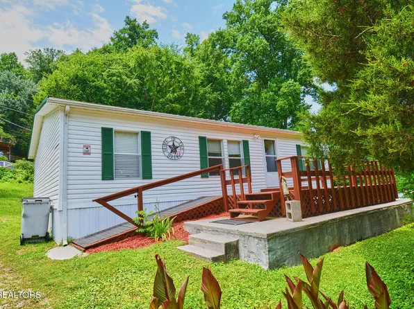 124 Davis Rd, Townsend, TN 37882