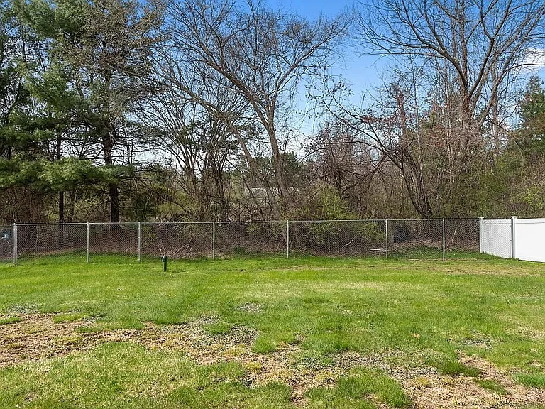 81 N Lowell Rd #2 — Photo 23
