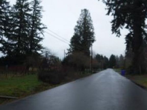 Exterior Neighborhood (street photo)