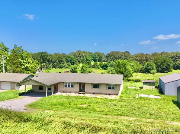 10263 N Hoyt Rd, Stigler, OK 74462