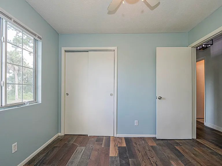 8920 66th Ave — Photo 31