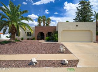221 W Calle Canon De Faber, Green Valley, AZ 85614