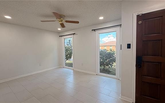 2nd image of 1112 Field Ave