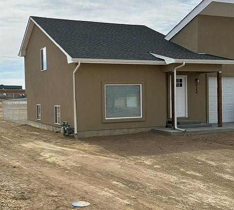 2nd image of 922 S Harmony Dr #922
