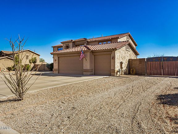 3rd image of 123 E ROSEBUD Drive