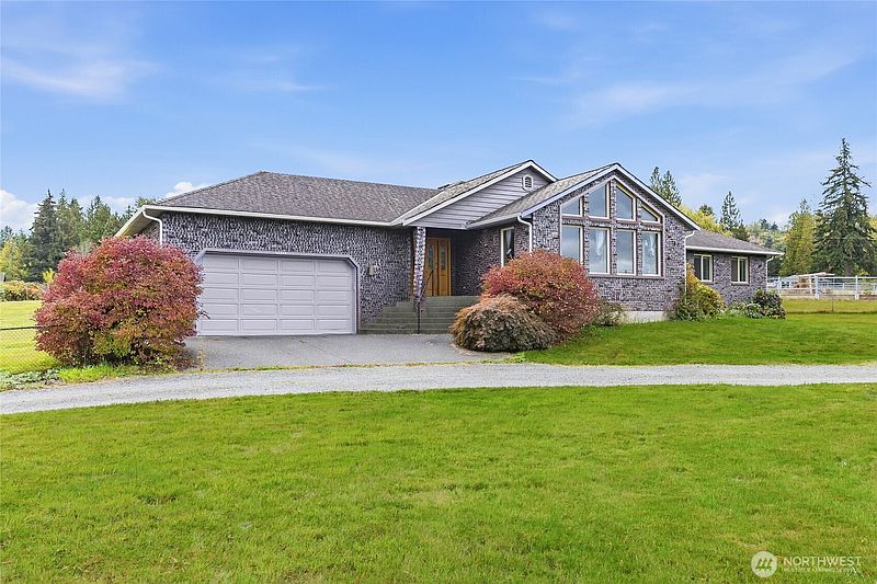 2nd image of 16008 166th Street SE