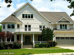 9409 Singleton Dr, Bethesda, MD 20817