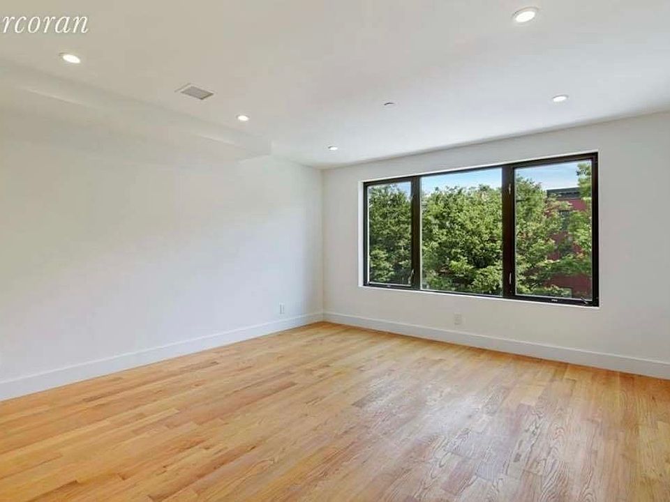 2nd image of 35 Madison St #2J