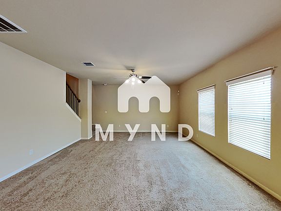 2nd image of 10410 Royal Est
