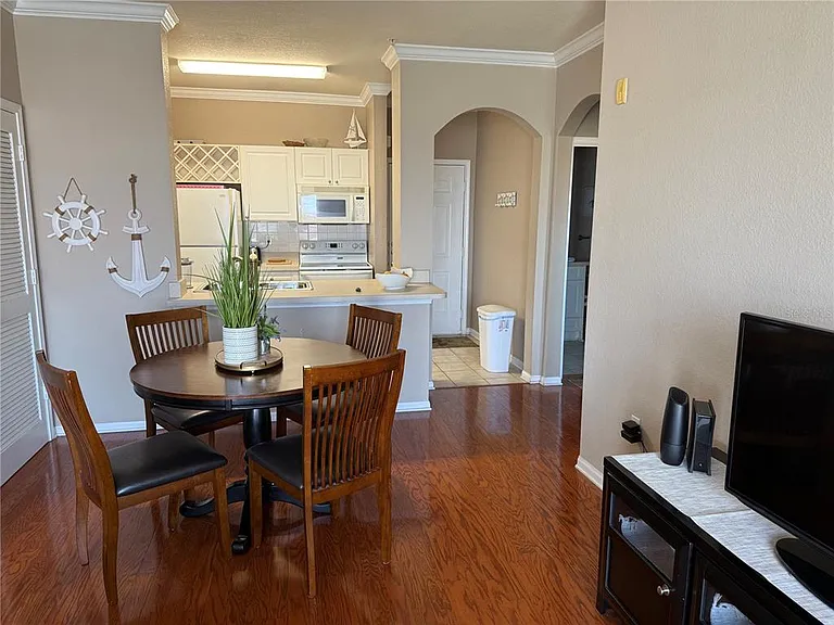 1216 S Missouri Ave #406 — Photo 2