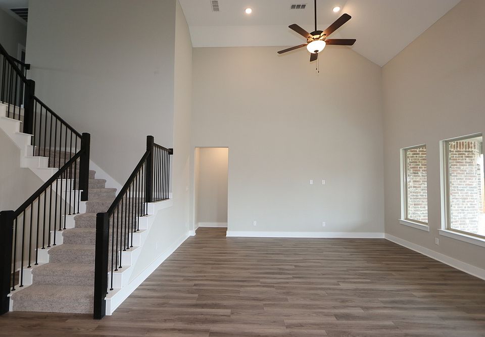 1st image of 1212 Xeresa Dr