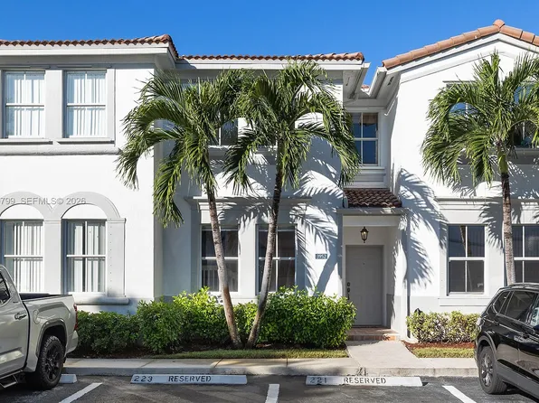 3952 SW 157th Ave #221, Hollywood, FL 33027