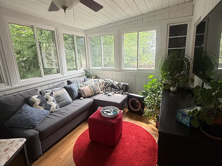 50 Walnut St — Photo 28